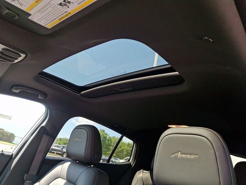 New 2026 Buick Envista Sport Touring FWD image 10