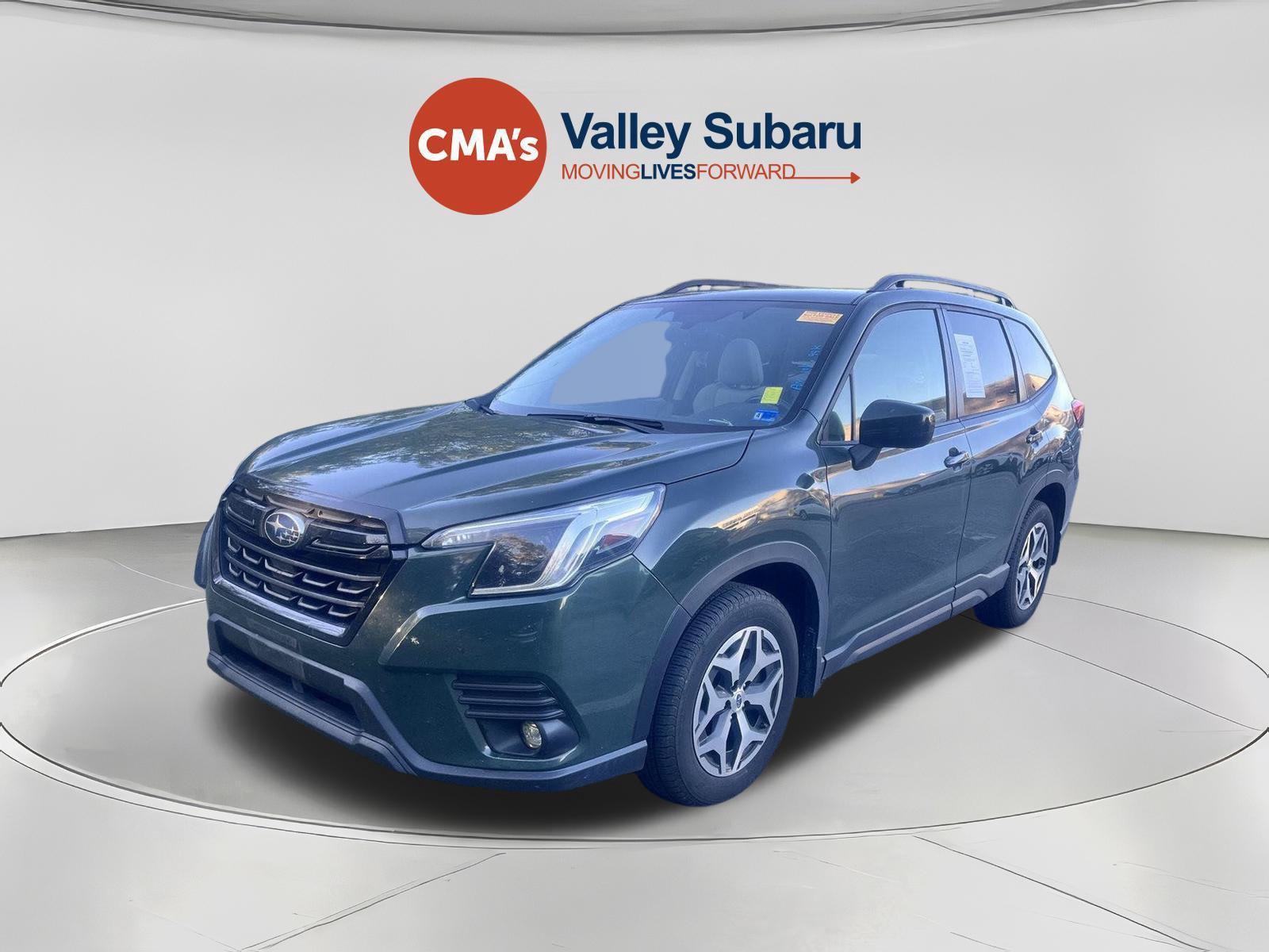 Used 2024 Subaru Forester Premium AWD/4WD image 1