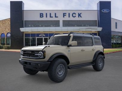 New 2025 Ford Bronco Outer Banks w/ Sasquatch Package