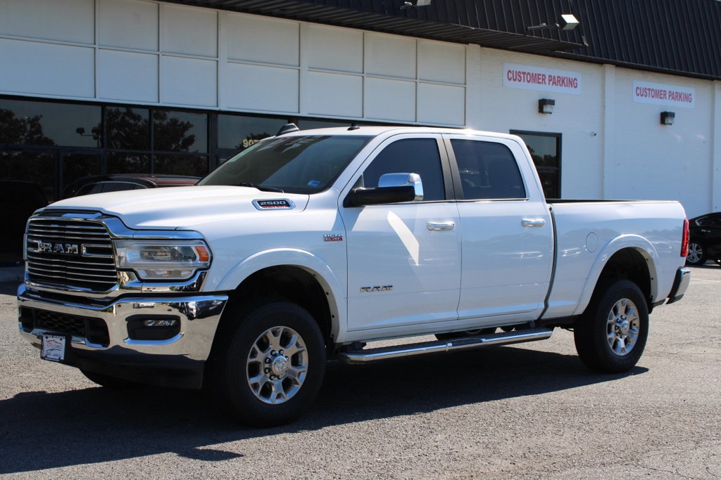 Used 2022 RAM 2500 Laramie AWD/4WD image 3