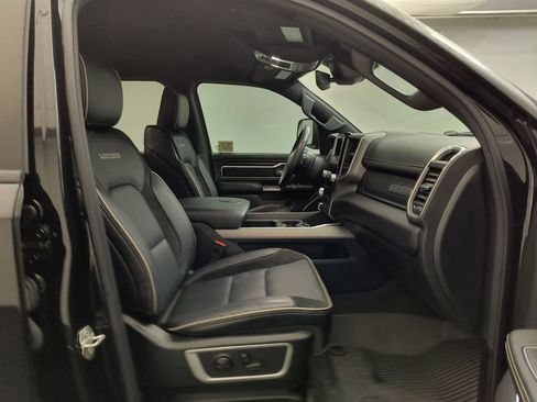 Used 2023 RAM 1500 Laramie AWD/4WD image 30