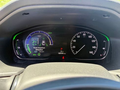 Used 2018 Honda Accord EX image 8