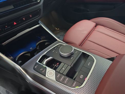 Used 2025 BMW 430i Convertible w/ Convenience Package image 26