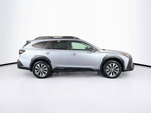 Used 2023 Subaru Outback Limited AWD/4WD image 12