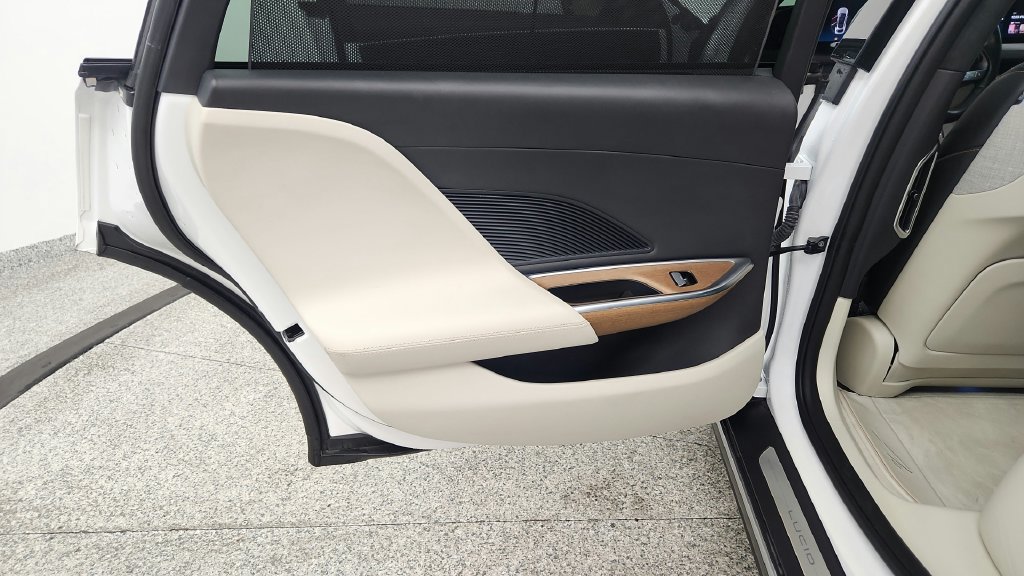 Used 2022 Lucid Air Grand Touring AWD/4WD image 40