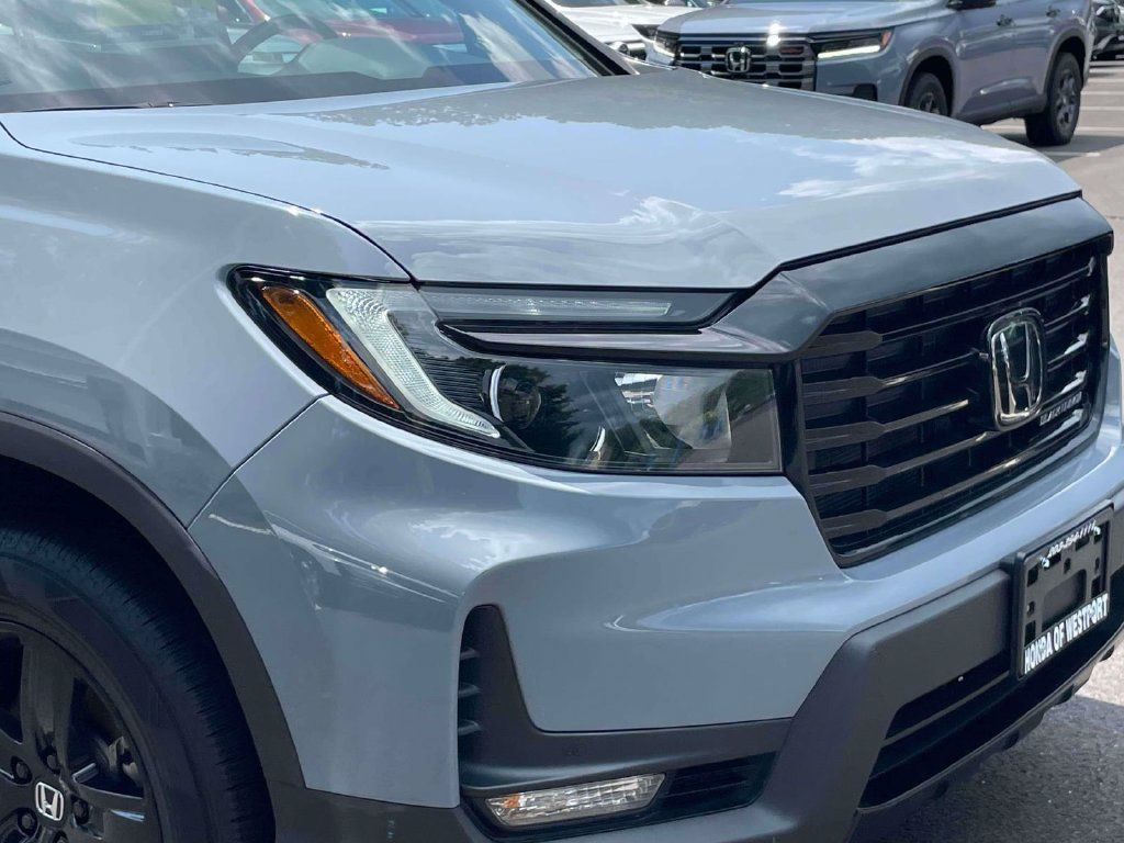 Certified 2023 Honda Ridgeline Black Edition image 5