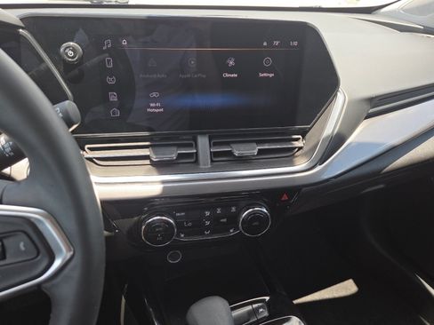 Used 2024 Chevrolet Trax ACTIV FWD image 28