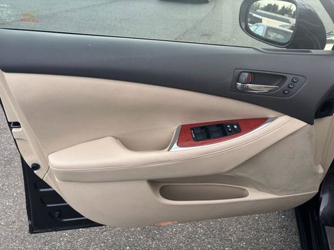 Used 2011 Lexus ES 350 image 17