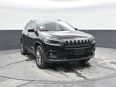 Used 2020 Jeep Cherokee Latitude Lux w/ Comfort/Convenience Group image 7