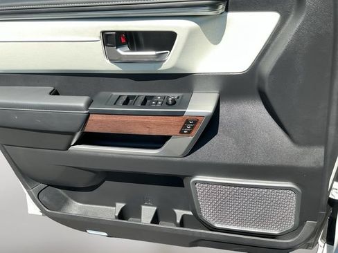 Certified 2025 Toyota Tundra Capstone AWD/4WD image 11