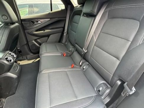 Used 2024 Chevrolet Blazer EV LT AWD/4WD image 29