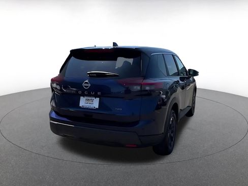 Used 2025 Nissan Rogue SV AWD/4WD image 13
