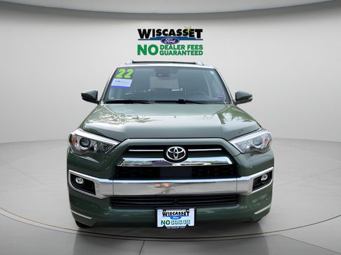 Used 2022 Toyota 4Runner Limited AWD/4WD image 10