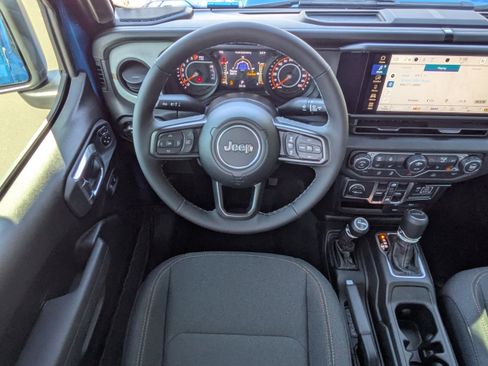 New 2026 Jeep Gladiator Sport image 17