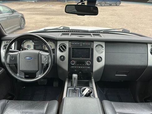 Used 2013 Ford Expedition EL Limited image 27
