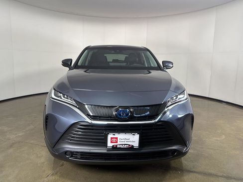 Used 2024 Toyota Venza LE AWD/4WD image 7