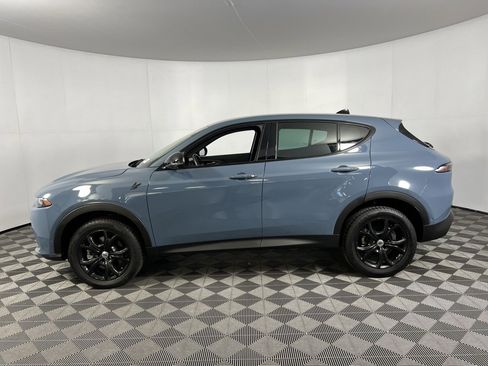 Used 2024 Dodge Hornet GT w/ Tech Pack w/o Parking image 10