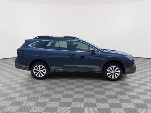 Used 2024 Subaru Outback AWD/4WD image 26