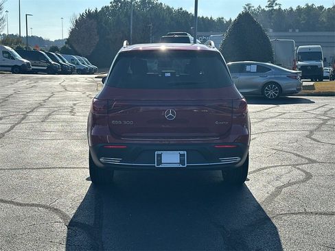 Certified 2024 Mercedes-Benz EQB 300 4MATIC image 6