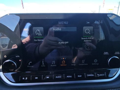 Used 2023 Nissan Rogue SL w/ SL Premium Package AWD/4WD image 16
