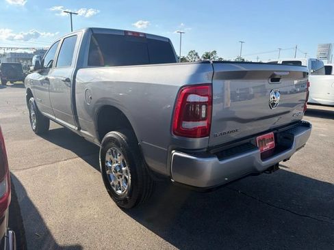 Used 2024 RAM 2500 Laramie AWD/4WD image 10