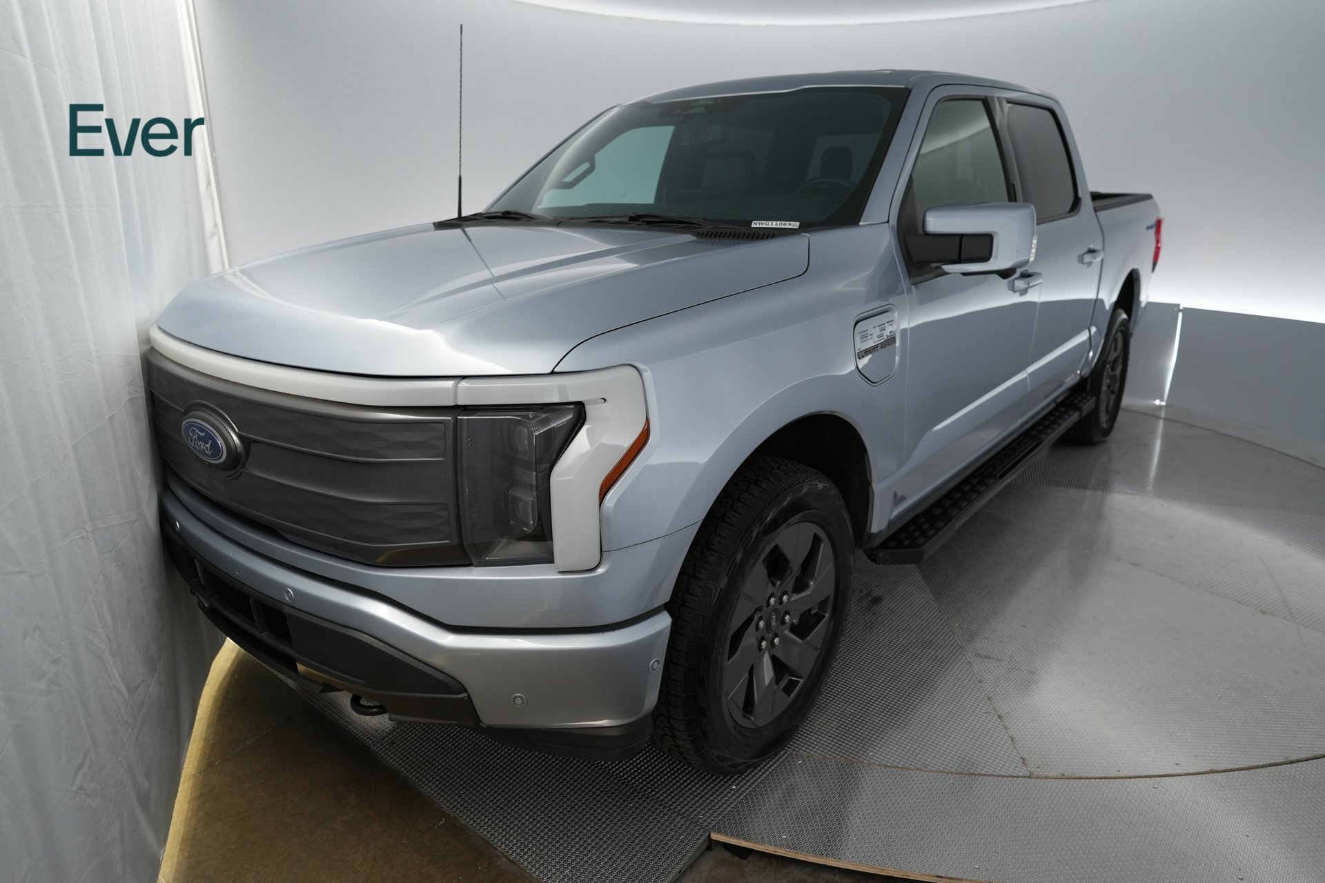 Used 2022 Ford F150 Lightning Lariat w/ Tow Technology Package AWD/4WD image 2