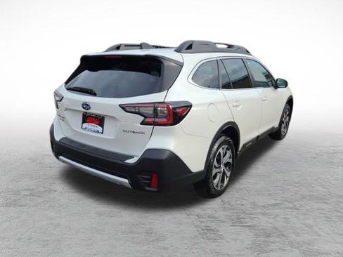 Used 2022 Subaru Outback Limited image 8
