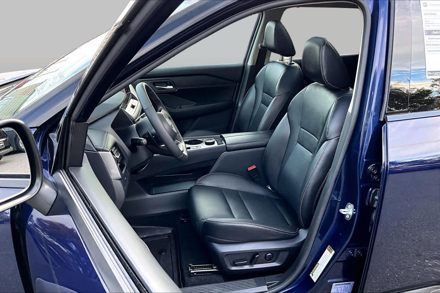 Used 2024 Nissan Rogue SL w/ SL Premium Package AWD/4WD image 9