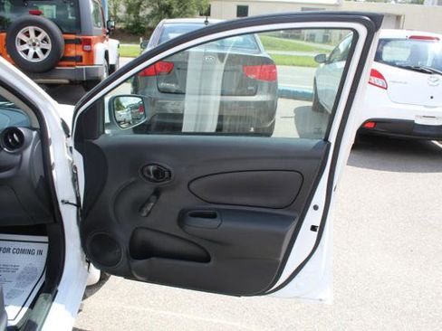 Used 2016 Nissan Versa S image 16