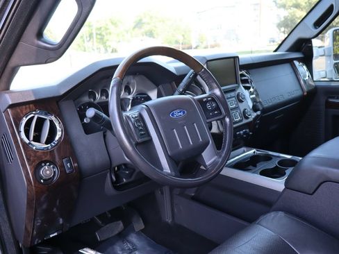 Used 2015 Ford F350 Platinum w/ Platinum Package AWD/4WD image 15