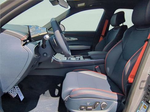 New 2026 Genesis GV70 2.5T Sport Prestige AWD/4WD image 10