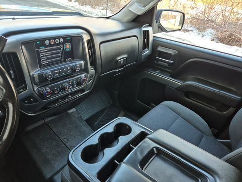 Used 2018 Chevrolet Silverado 1500 LT w/ All Star Edition image 24