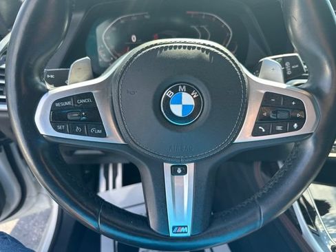 Used 2019 BMW X7 xDrive40i w/ Premium Package AWD/4WD image 8