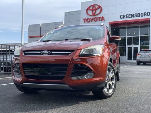 Used 2015 Ford Escape Titanium AWD/4WD image 1