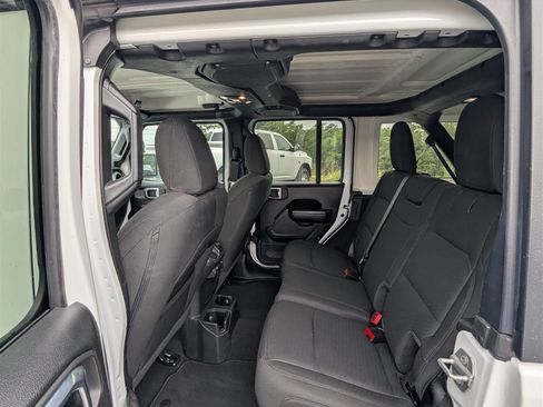 Used 2021 Jeep Wrangler Unlimited Sport S image 13