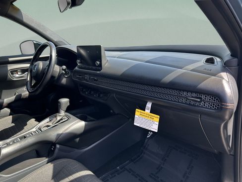 Used 2025 Honda HR-V Sport image 36