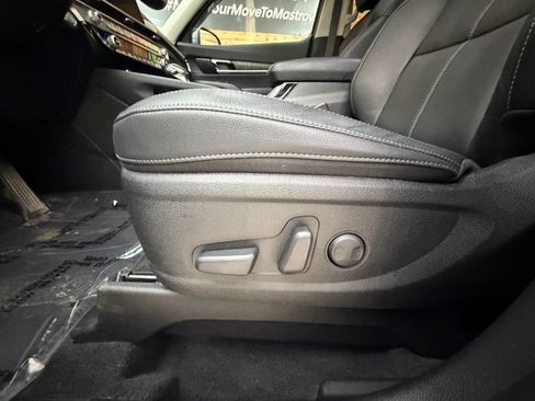 Used 2025 Kia Telluride EX AWD/4WD image 21