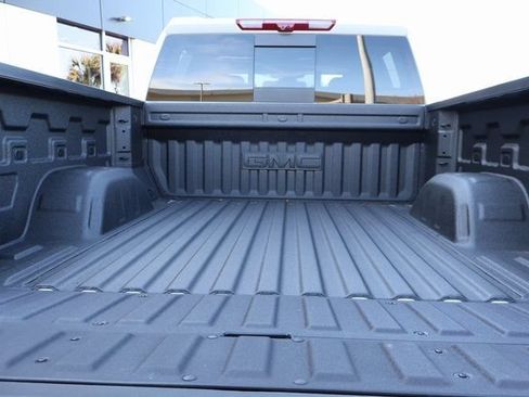 New 2026 GMC Sierra 1500 Denali w/ Denali Reserve Package AWD/4WD image 17
