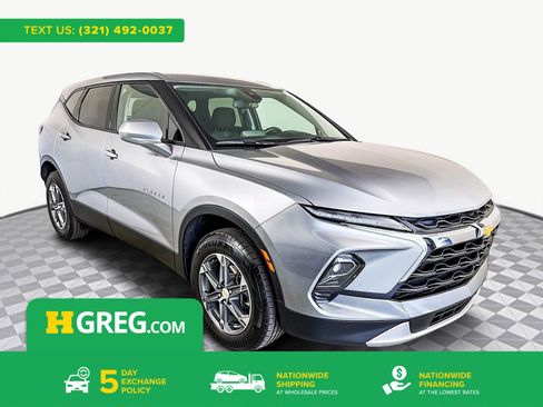 Used 2024 Chevrolet Blazer LT image 1