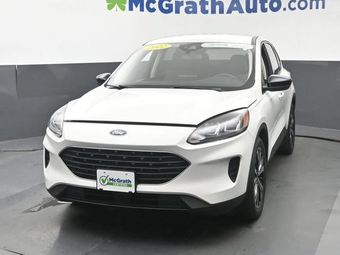 Used 2022 Ford Escape SE w/ SE Sport Appearance Package FWD image 21