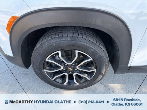 Used 2021 Chevrolet TrailBlazer ACTIV w/ Convenience Package AWD/4WD image 16