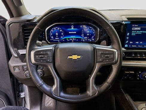 Used 2024 Chevrolet Silverado 1500 LTZ w/ LTZ Premium Package image 11
