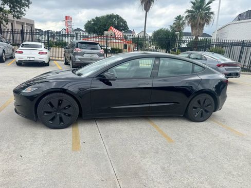 Used 2024 Tesla Model 3 Long Range RWD image 3