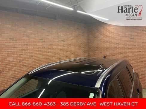 Used 2021 Toyota Highlander XLE image 60