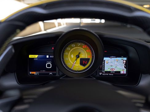 Used 2023 Ferrari F8 Tributo RWD image 45