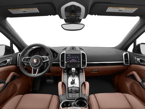 Used 2018 Porsche Cayenne AWD/4WD image 8