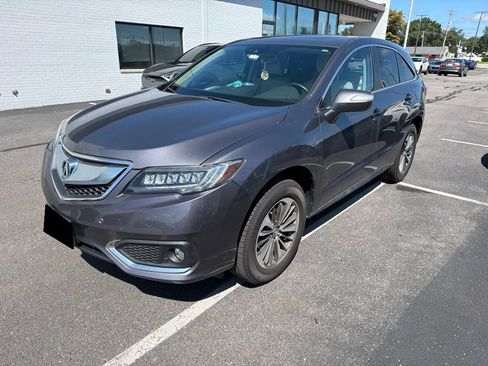 Used 2018 Acura RDX w/ Advance Package AWD/4WD image 2