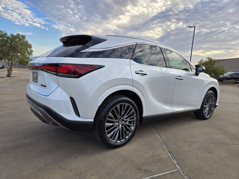 New 2026 Lexus RX 350 FWD image 3