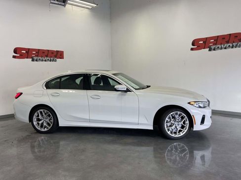 Used 2025 BMW 330i xDrive Sedan w/ Convenience Package image 2