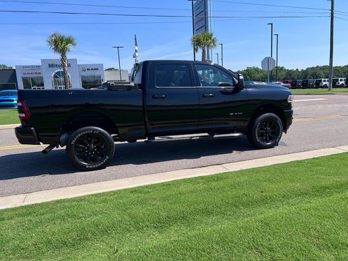 Used 2024 RAM 2500 Laramie w/ Night Edition AWD/4WD image 7